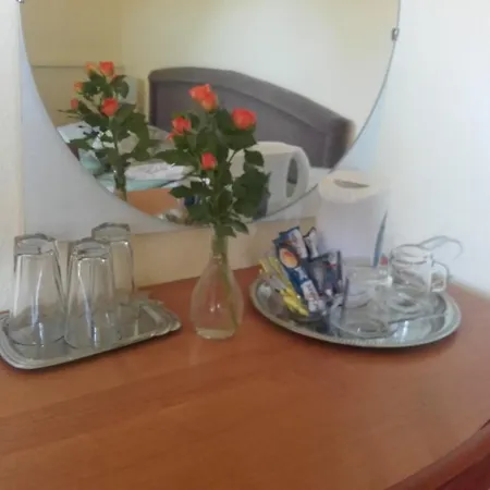 Bed & Breakfast Domino Panzio Szekesfehervar