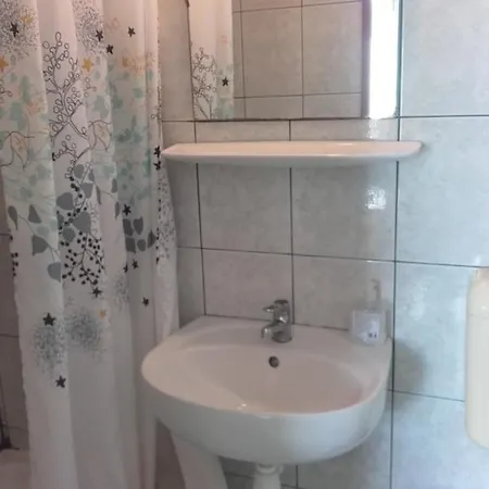 Domino Panzió 2* Székesfehérvár