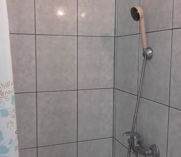 Domino Panzio Couette-café Székesfehérvár